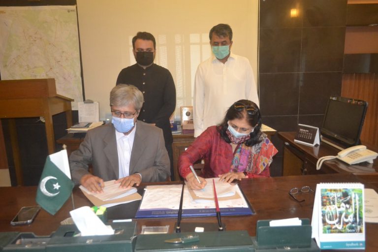 Hyderabad to have Institute for treatment of disabled persons- MoU signing- Sindh Courier