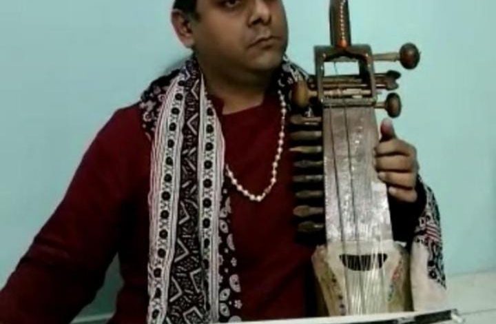 Photo of Rajesh Kumar Parasramani establishes ‘Sindhu Gharana’ to promote Sindhi Sarangi
