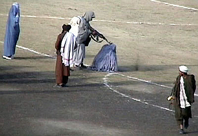 Taliban_execute_Zarmeena_in_Kabul_in1999_RAWA