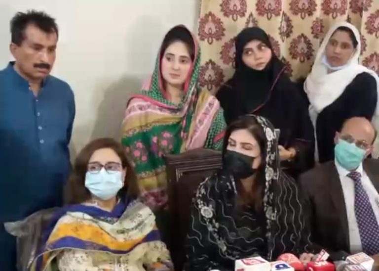 Women-Development-Minister-Shehla-Raza- Sindh-Courier
