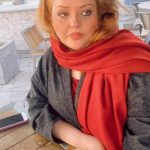 Nazanin-Rahimi-Iran-Poet-Sindh-Courier