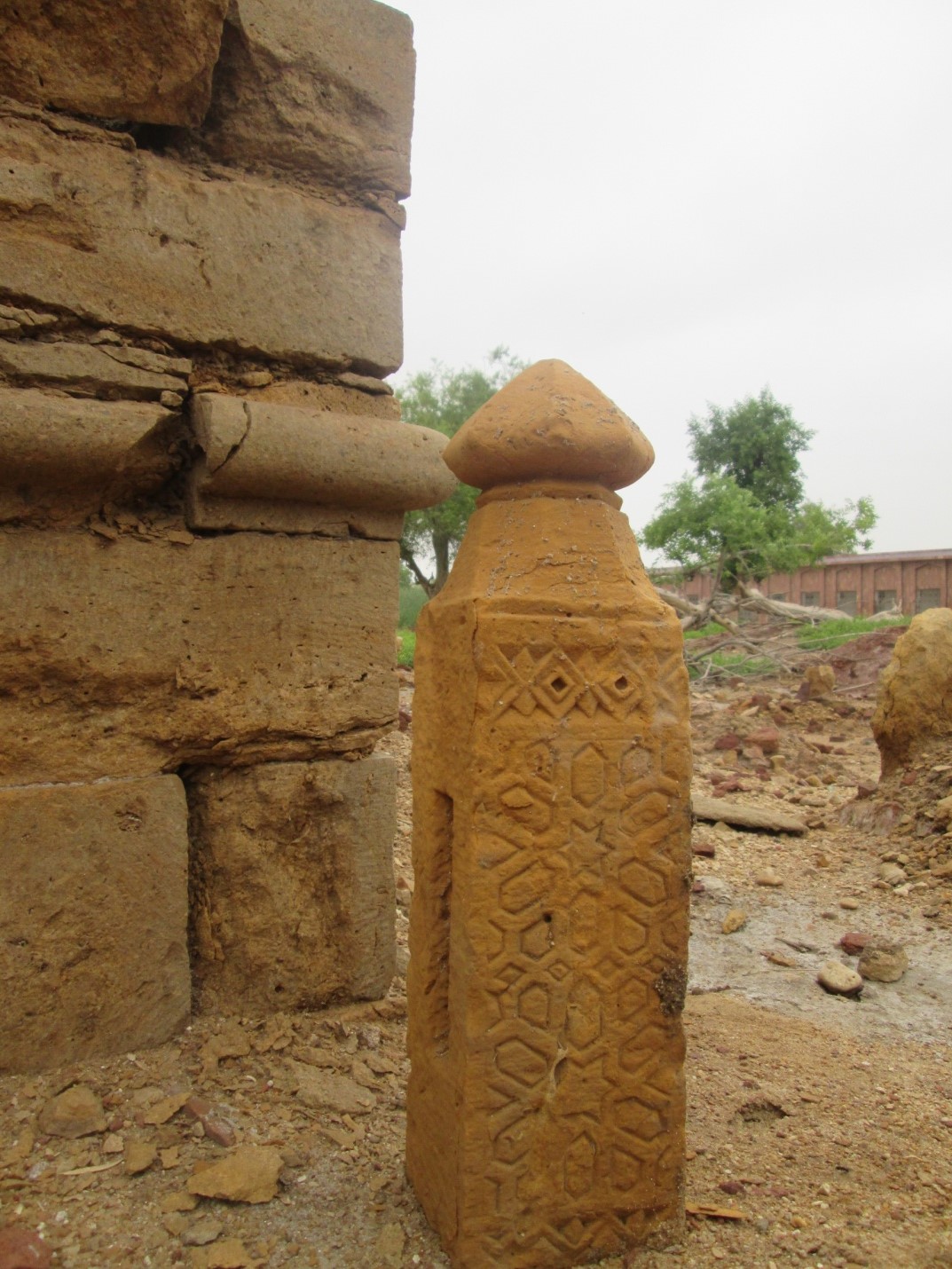 Burfat-Tombs-Sindh-Courier-3