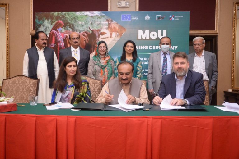 MoU signed for uplifting rural women’s SMEs in Sindh
