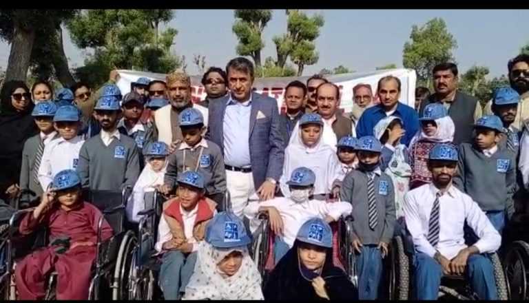 Hyderabad-Rally-Differently-Abled-Persons-Sindh-Courier