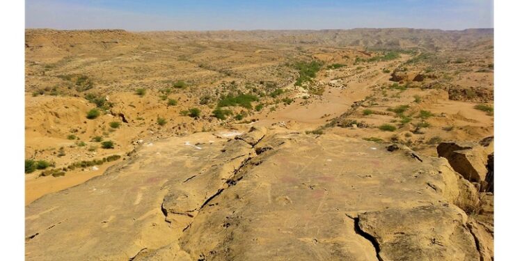 MAIN-PIC-Lahut-Buthi-rock-art-site-Mol-Valley-750x375