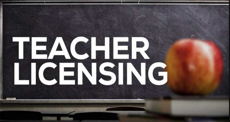 Teachers-Should-Get-A-License-To-Teach-in-Pakistan