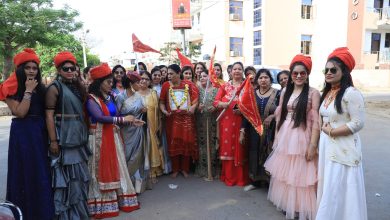 Photo of Sindhi women of Agra celebrate Bahrana Sahib Festival
