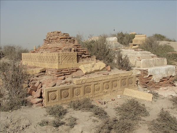 Tribal wars, tales and tombs in Sindh