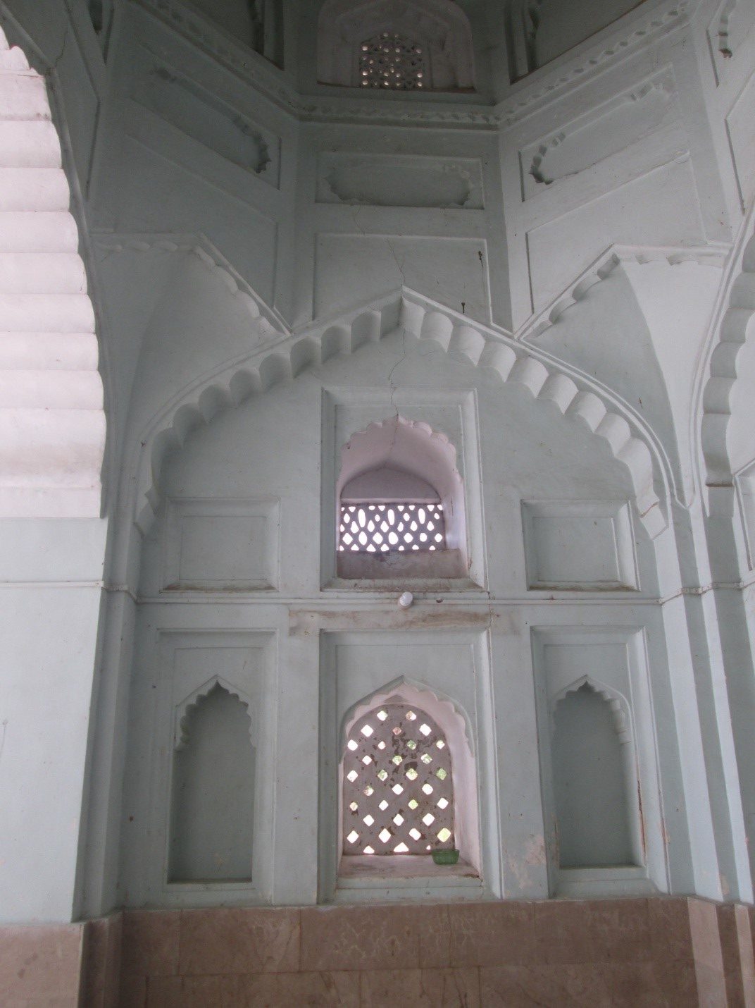 Mehrab-Mosque-6
