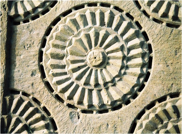 Rosette on a grave at the Nuhani necropolis
