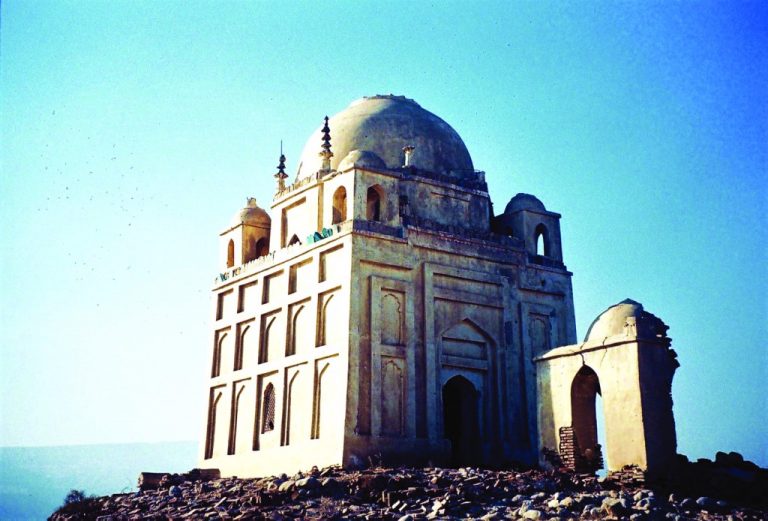Tomb of Haji Khan Marri