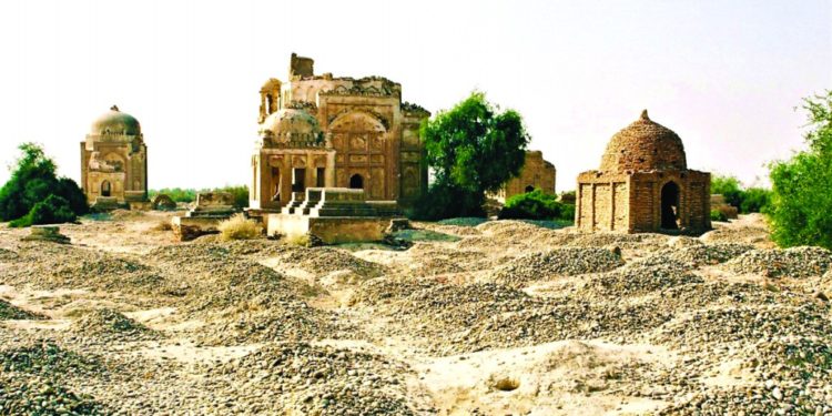 Tombs of the Adamani Lagharis in Johi Taluka