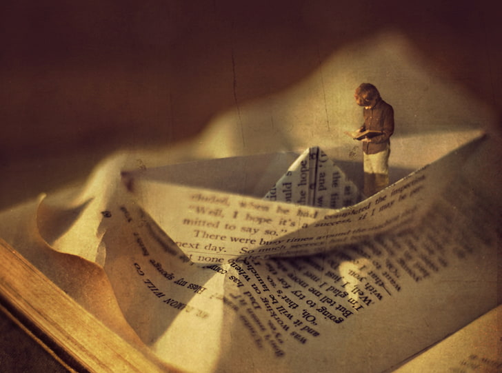 reading-imagination-wallpaper-preview