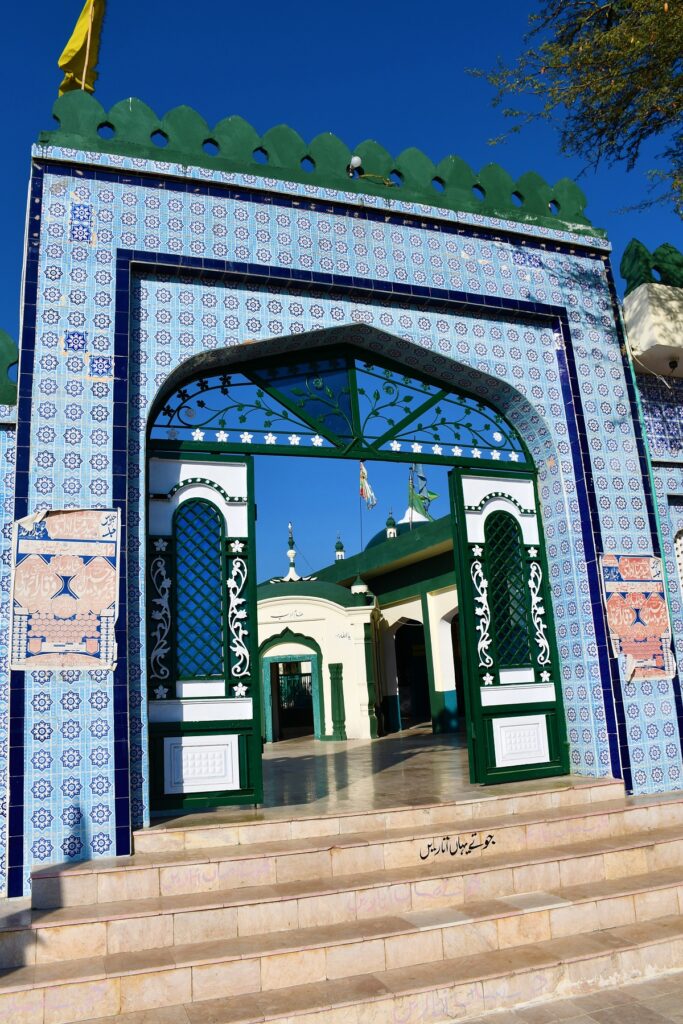 Entrance-to-the-shrine-of-Haji-baga-Sher-683x1024