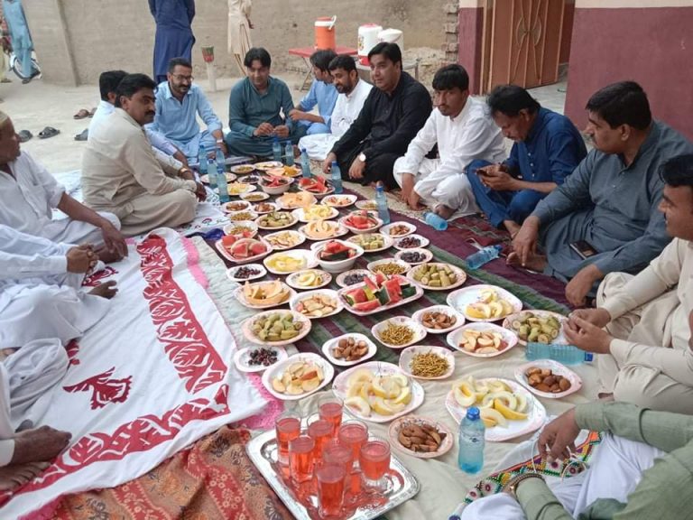 Iftar- Shiv Temple- Sindh Courier