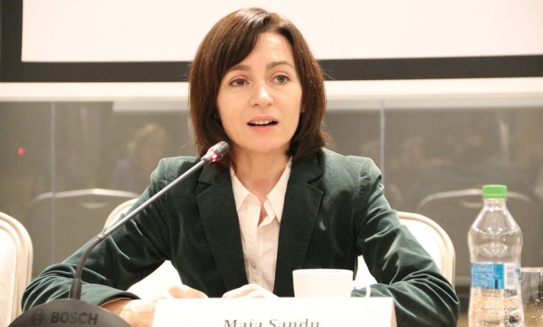 Photo of Meet Maia Sandu, President of Moldova, who flies economy class