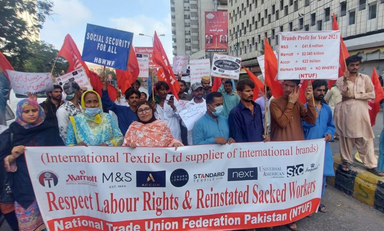 Textile-Workers- Karachi-Demo-Sindh Courier