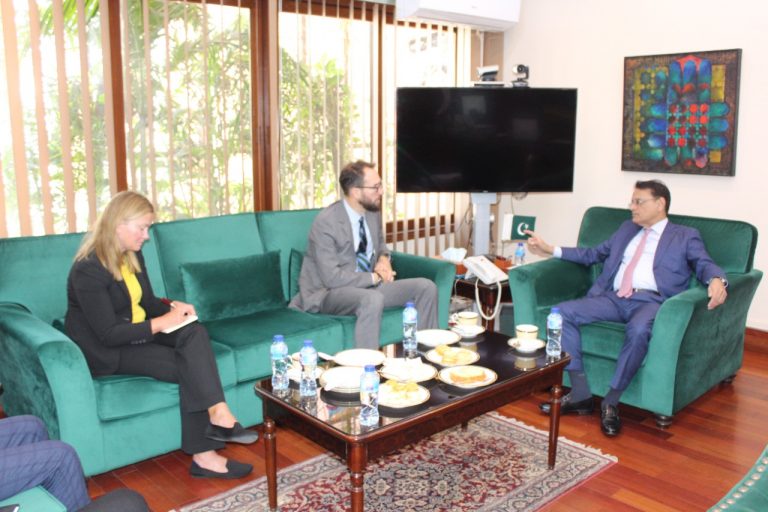 U.S. Consul General meets Sindh Chief Secretary