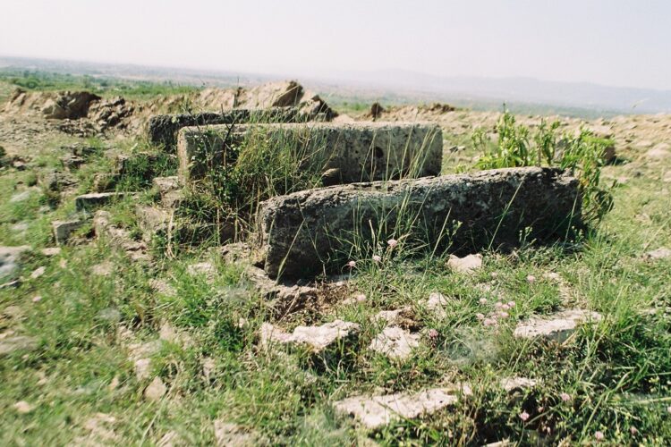 Graves of Gakhar soldiers at Darwala village