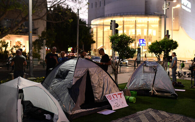Photo of Tent encampments across Israel to protest soaring housing costs