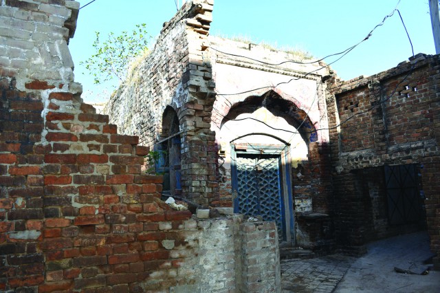 Dilapidated Sikh Choubara in Sukho bazaar