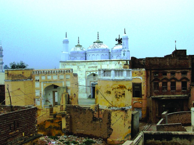 View of the mosque said to be of the Khaljis