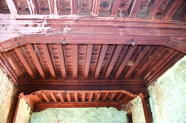 Wooden ceiling of the haveli of Khudayar Khan Khattar