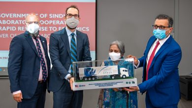 Photo of US Donates Sindh Govt. Mobile Laboratory to Strengthen COVID-19 Testing Capacity