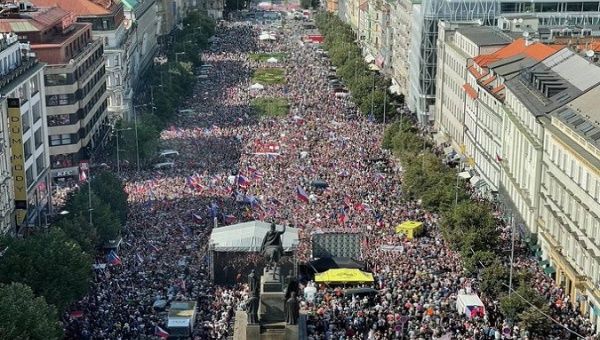 Demonstration on Prague Wenceslas Square - Sept 03 - 2022- Photo Twitter