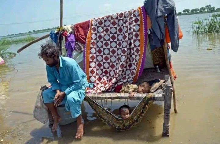 Photo of Flood-ravaged Pakistan bracing for secondary disasters