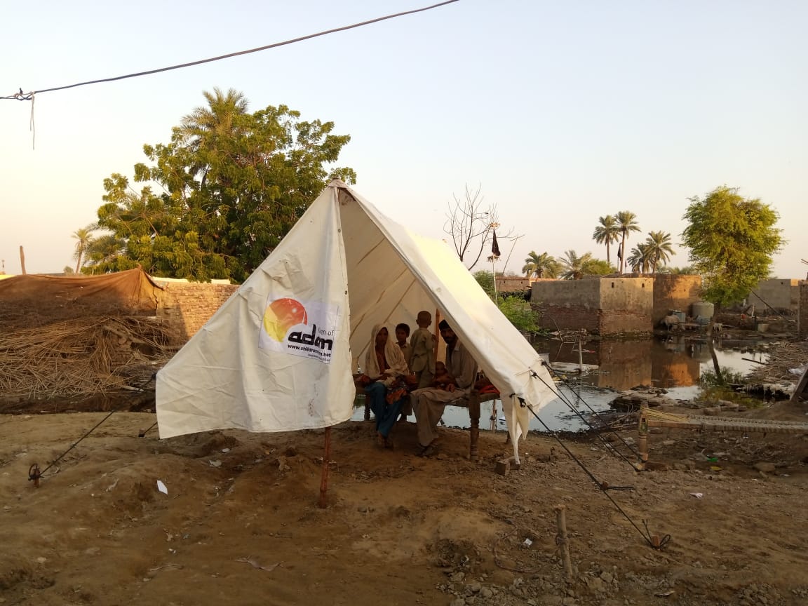 Kotdiji-Tent-Villages-Sindh-Courier-2
