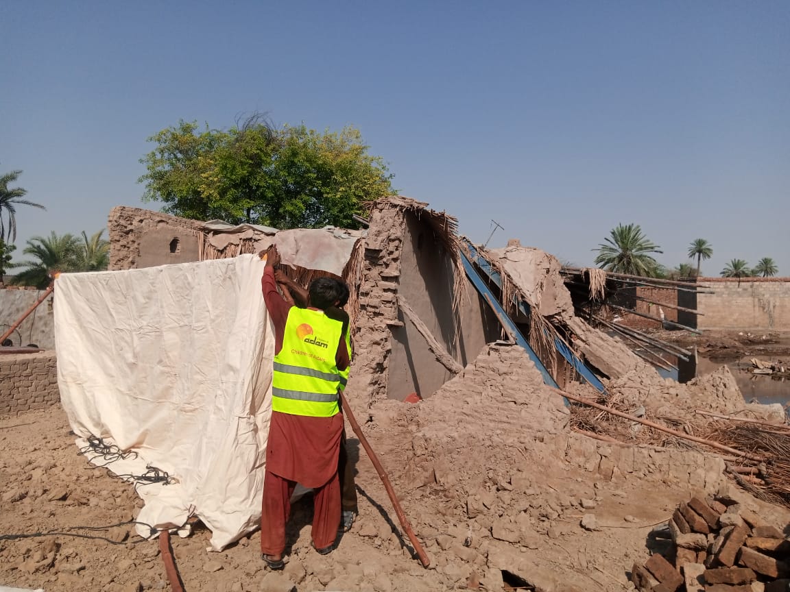 Kotdiji-Tent-Villages-Sindh-Courier-4