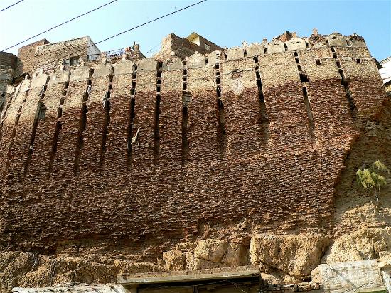 Photo of Pakka Qilla Hyderabad: A Historical Monument in Dire Need of Renovation