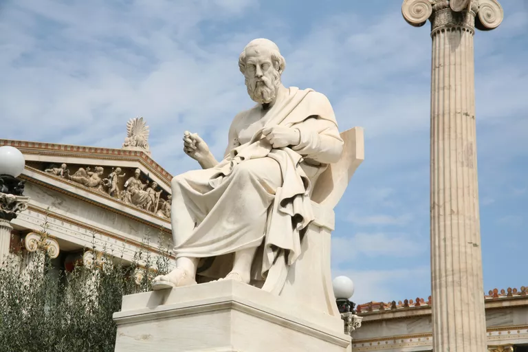 Some thoughts on Symposium – A Dialogue penned down by Plato the great