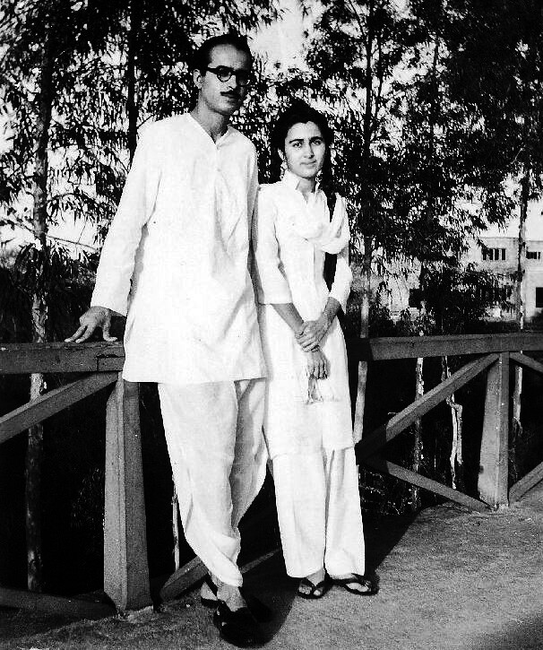 Advani with sister - Dr Ghulam Nabi Kazi- Flickr