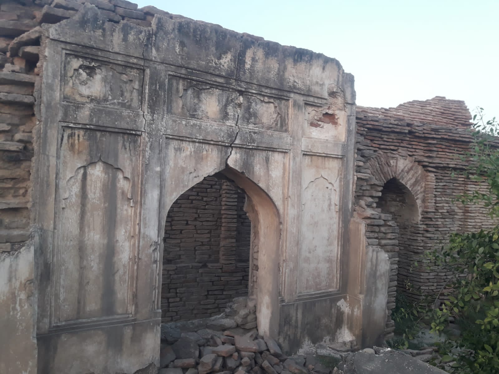 Khudabad-Monuments-Sindh Courier-10