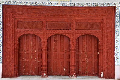 Wooden arched entrances of the Jamia mosque at Jasial