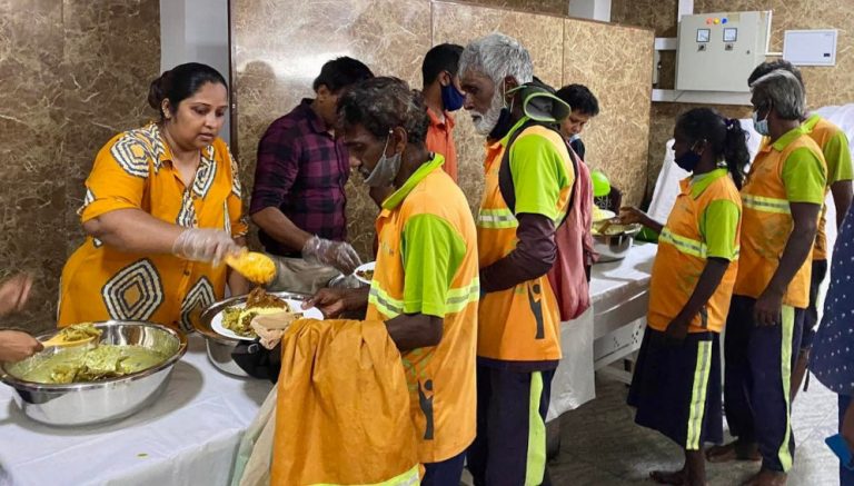 Sri Lankans skip meals as food prices soar