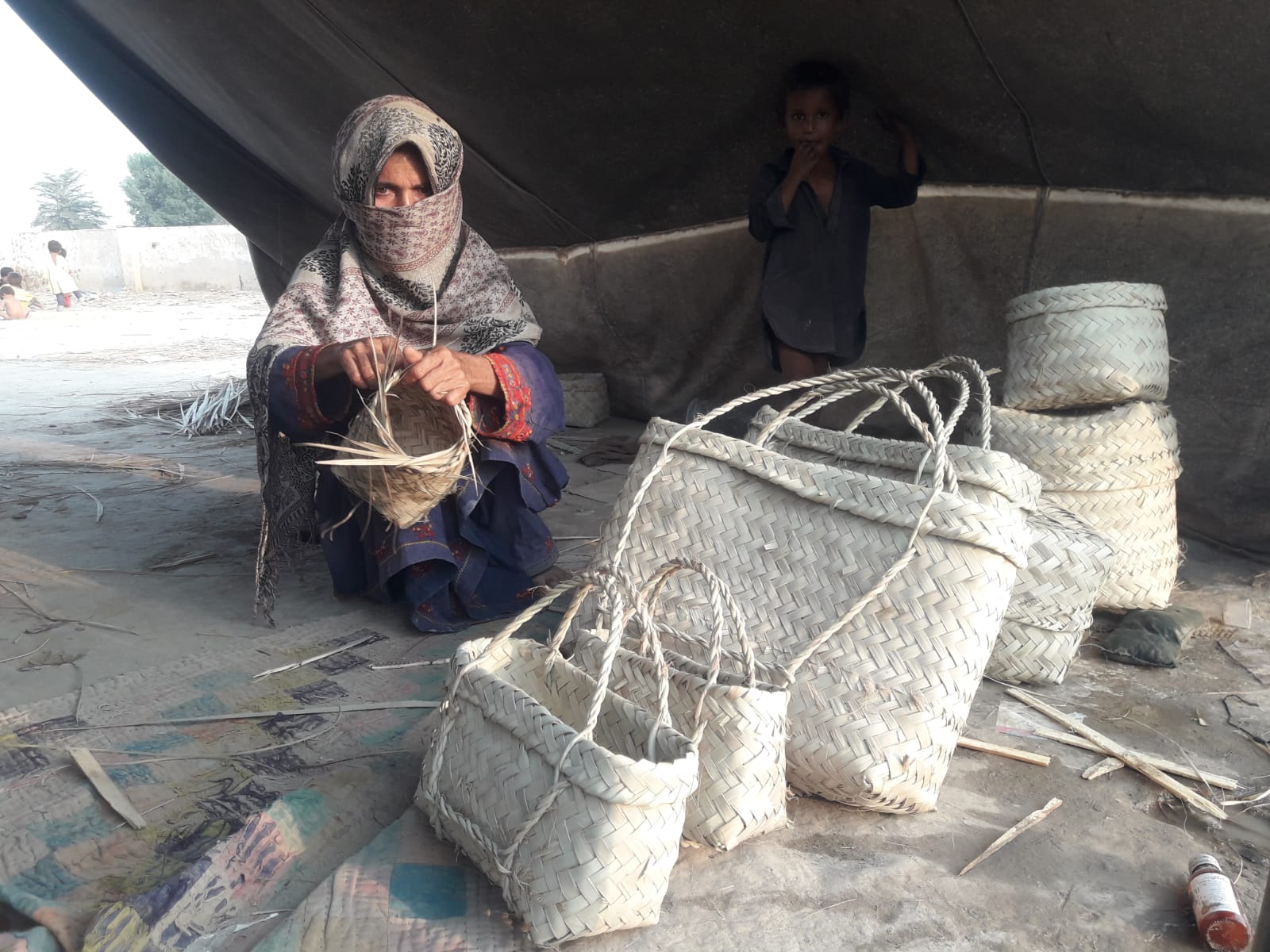 Dadu-Basket-Making-Sindh-Courier-5