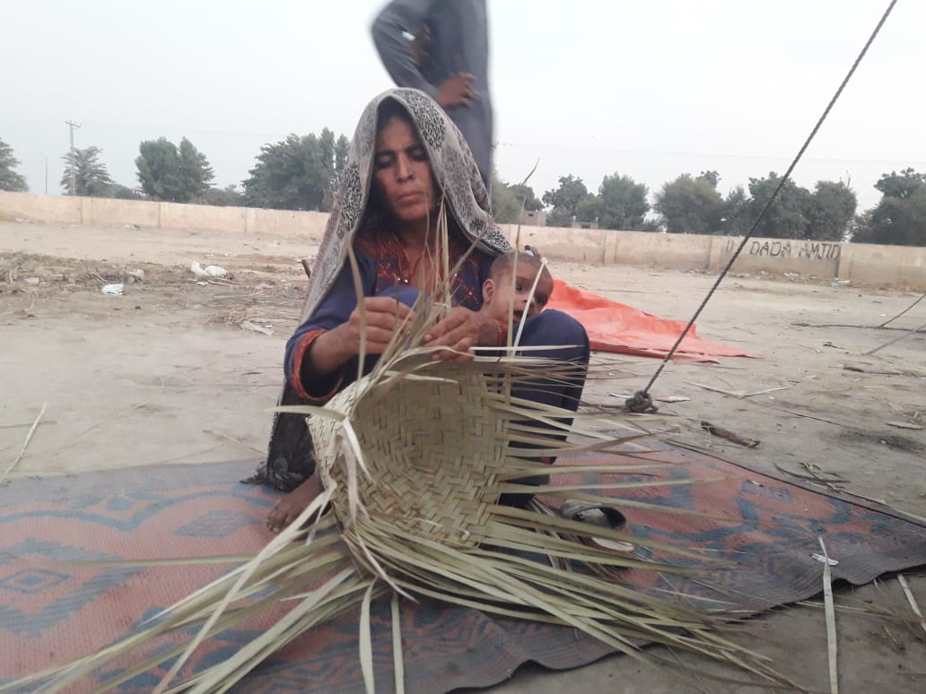 Dadu-Basket-Making-Sindh-Courier-6