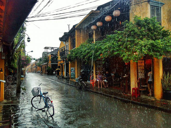 Old Alley -Vietnam