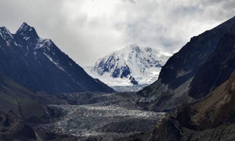 Photo of Melting Himalayan Glaciers Are Making Pakistan’s Floods Worse