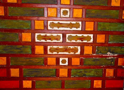 Painted-wooden-ceiling-in-Jamia-mosque-of-Masti-Khan-Amrot-Sharif.-1-
