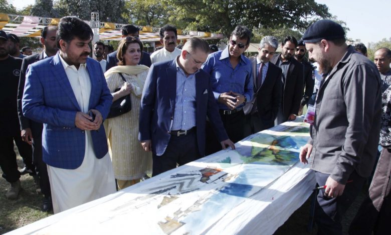 Photo of KPK Artists win Rs.1.5 million award for making 240ft large painting