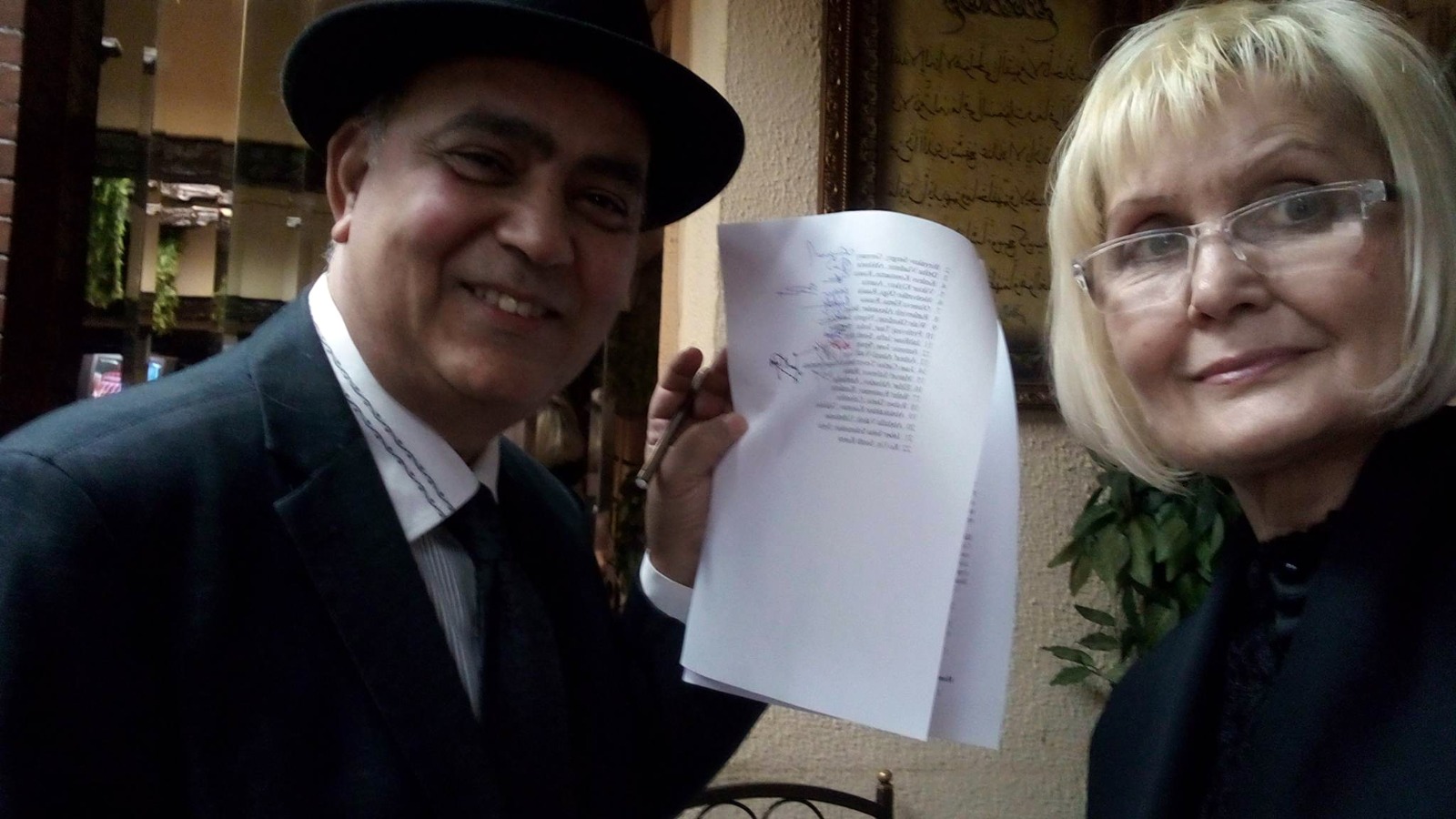Ashraf Aboul-Yazid and Margarita Al after signing the Memorandum.