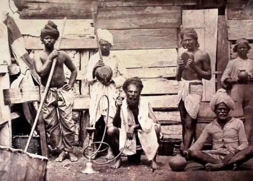 Indian-Indentured-Labourers-in-an-Estate-Camp-in-1870-Mauritius-Archives