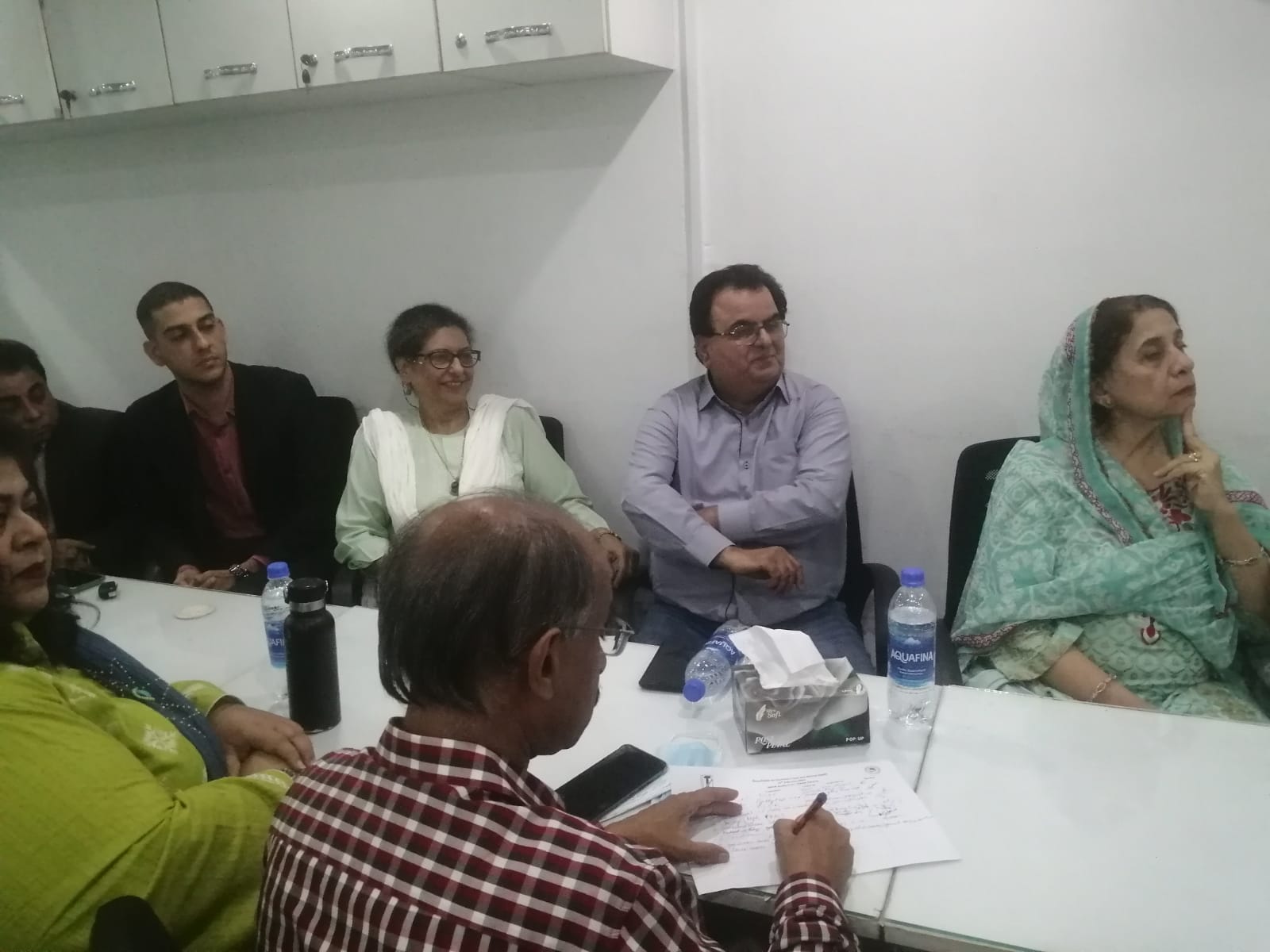 Mental-Illness-Roundtable-Sindh-Courier-1