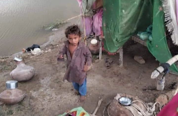 Poverty- Sindh-Courier