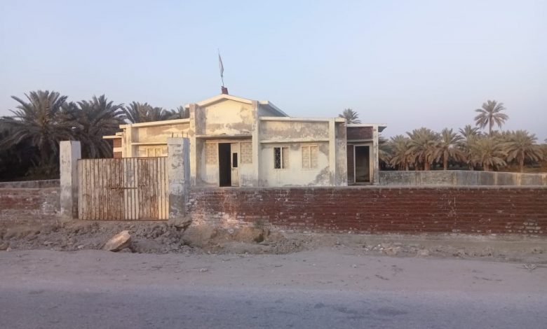 An abandoned dispensary building - Sindh Courier