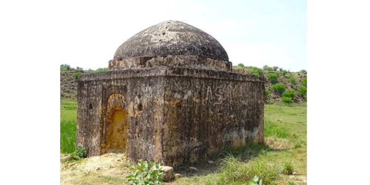 Dehri-or-Samadhi-in-Bhagpur-750x375